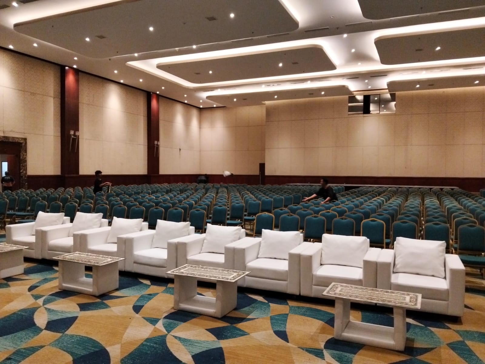 Sewa Sofa Bekasi: Harga Rental Sofa Mulai Rp65.000 untuk Wedding, Seminar & Event