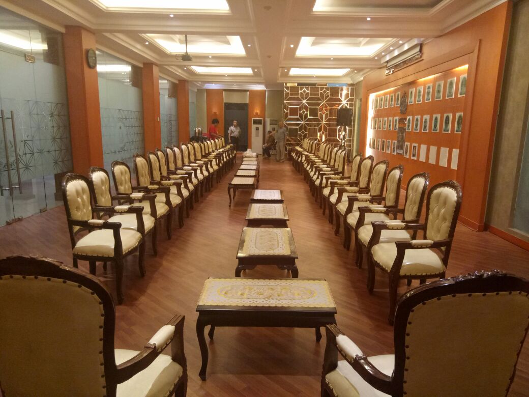 Sewa Kursi dan Meja Acara Profesional